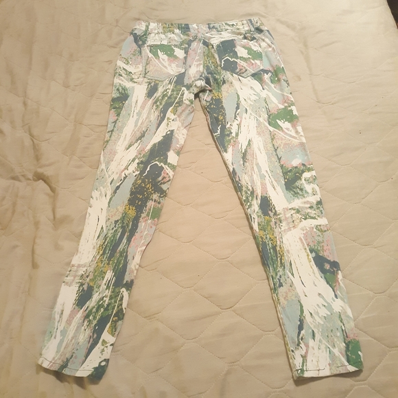 Celebrity Pink Green Splatter Mint Leaf Printed Cotton Skinny Jeans Size 11 - Picture 2 of 6